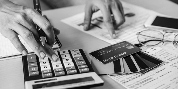 Derecho Penal / Abogados Penalistas Móstoles · Delitos de Falsedad de Tarjeta de Créditos, Recibos Domiciliados y Efectos